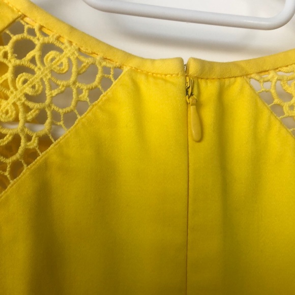 Calvin Klein yellow sleeveless dress, size 2 - Picture 6 of 10